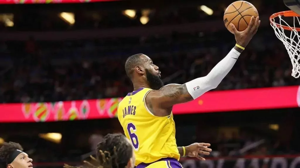 Predicción Trail Blazers vs Lakers 🏀 Apuestas NBA 2023